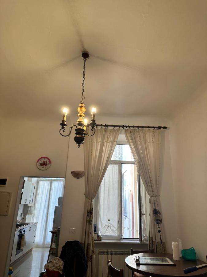 Alloggio In Centro Ben Servito Savona Exteriör bild